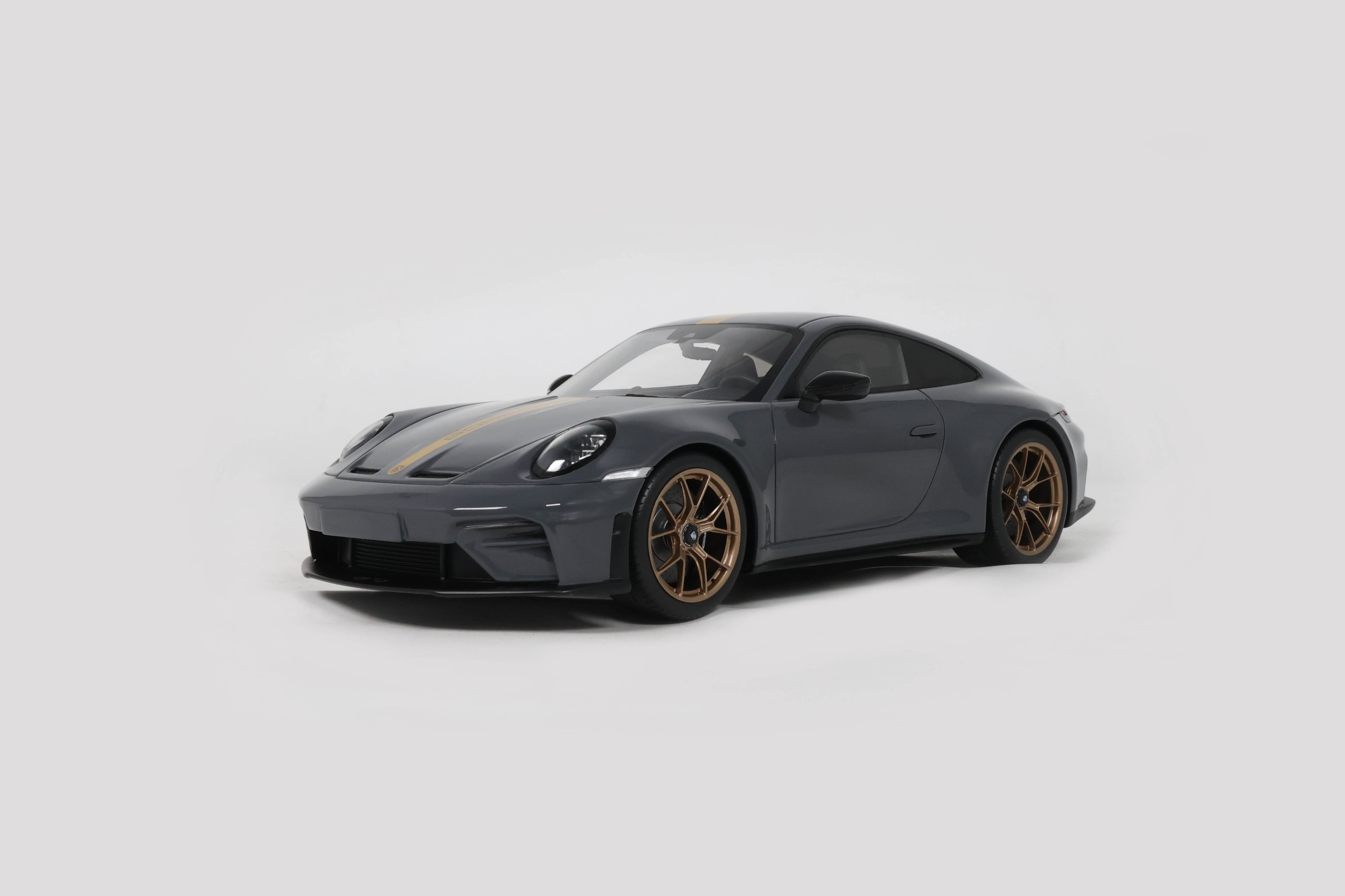 Porsche 911 (992.2) GT3 Touring 2025 Grijs - 1:18